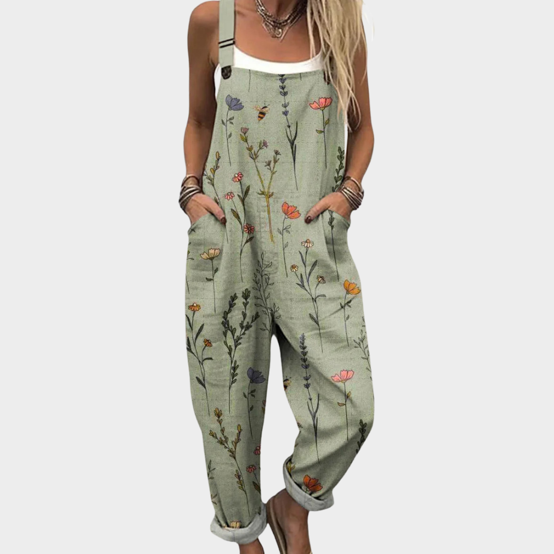 Women's comfortable green printed overalls, a stylish loose-fit casual jumpsuit perfect for summer fashion.