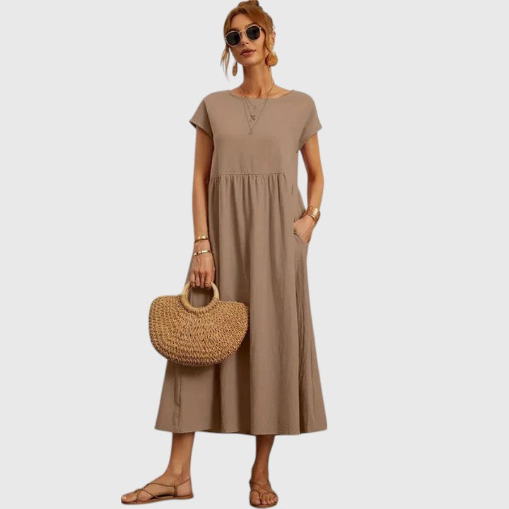 Everyday essential women's midi dress, short sleeve, pockets, and a comfortable, chic design.