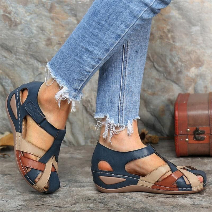 Breathable open-toe walking sandals for women, ideal summer footwear for vacation and casual outings.