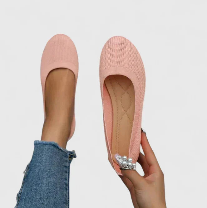 Supportive women's orthopaedic shoes. Slip-on design for easy daily wear, offering pain relief & arch support.