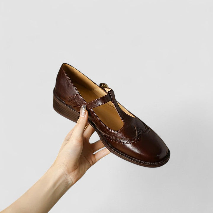 Stylish orthopedic Mary Jane shoes for women, combining foot support with classic elegance.