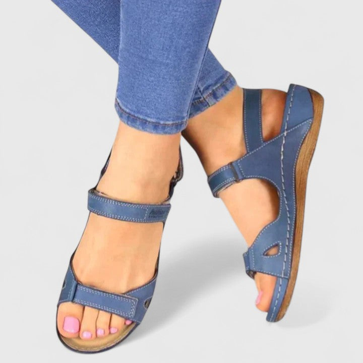 Lightweight women's sandals with therapeutic arch support, ensuring all-day comfort & relief for active feet.