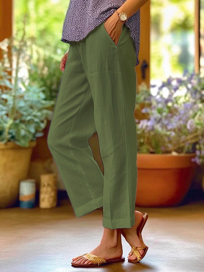 Everyday women's casual straight leg cropped pants, comfortable and versatile design.