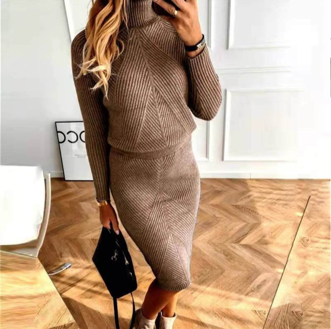 Women's comfortable stylish long sleeve jumper dress, perfect for cozy fall & winter casual outfits.