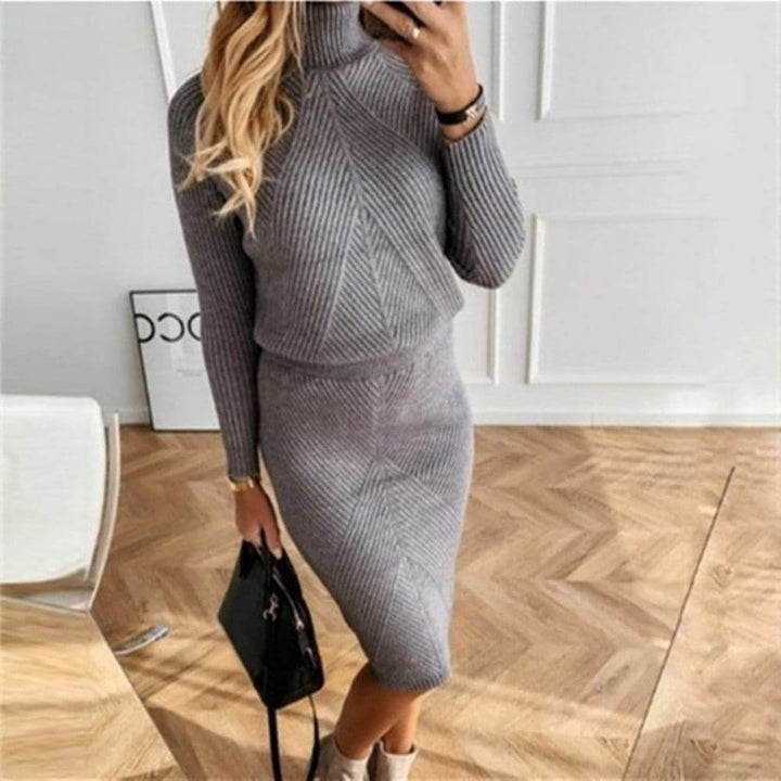Casual women's long sleeve jumper dress, providing warmth and comfort for everyday fall and winter wear.