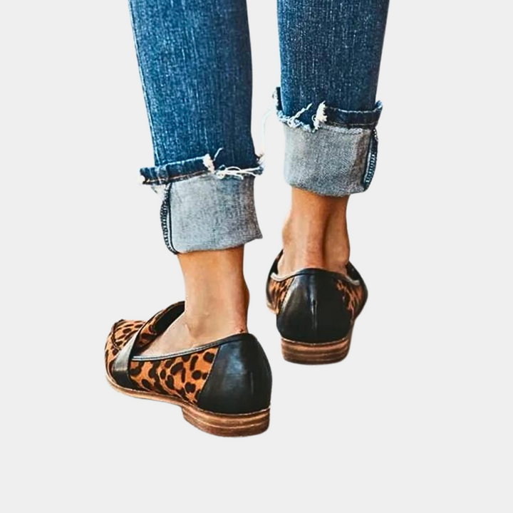 Everyday comfort: women's versatile suede-look slip-on loafers, great for casual or smart-casual outfits.