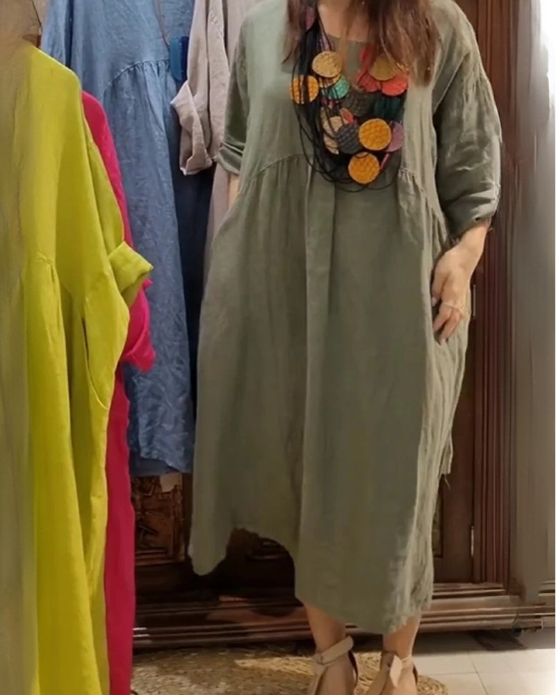 Women's comfortable wide dress, relaxed fit, perfect for everyday casual summer wear.