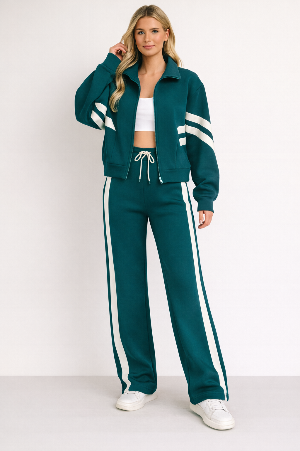 Chic women's wide leg tracksuit set, a versatile zip-up jacket & pants combo for comfy casual or athletic wear.