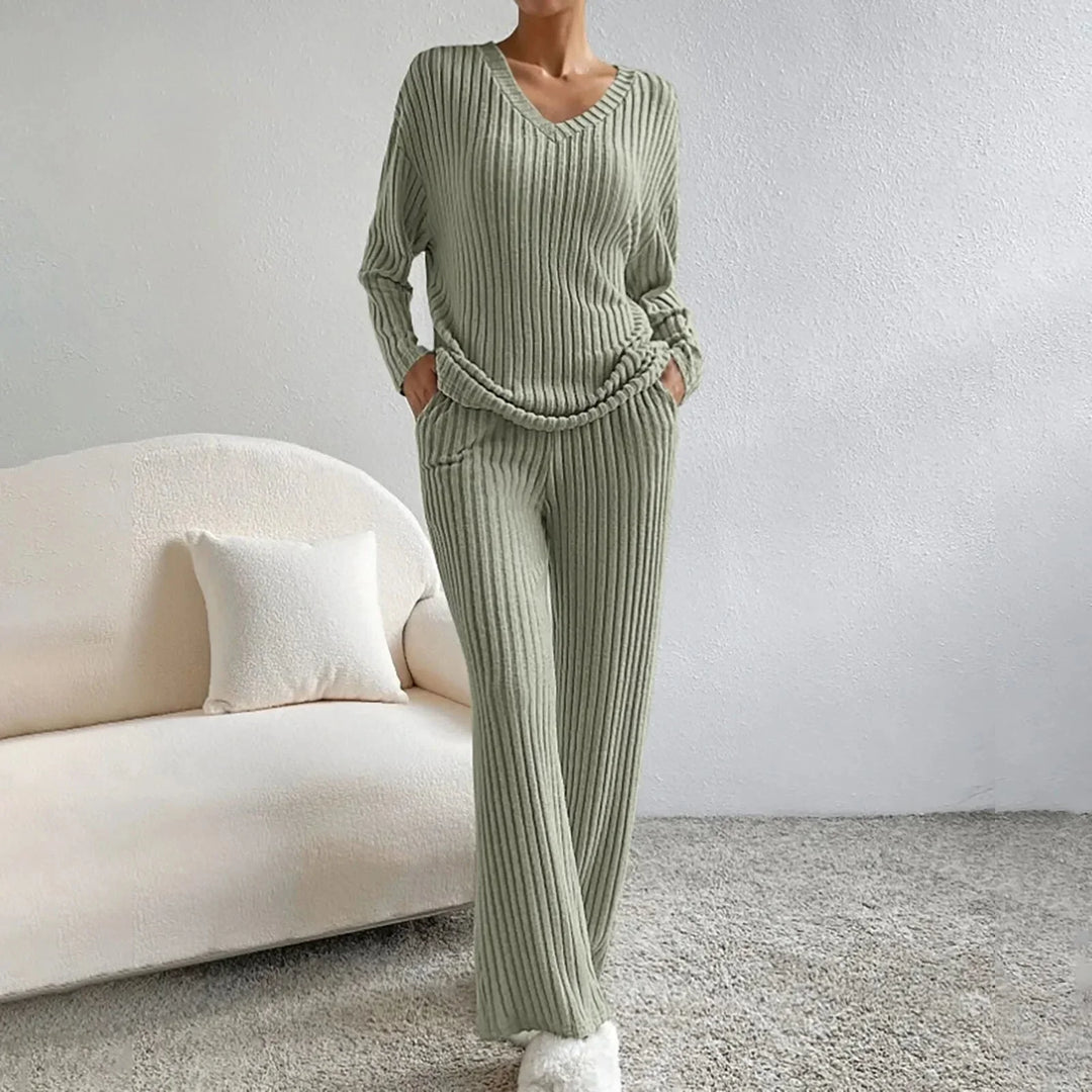 Women's cozy knit loungewear, two-piece set with a flattering V-neck top and wide leg pants.