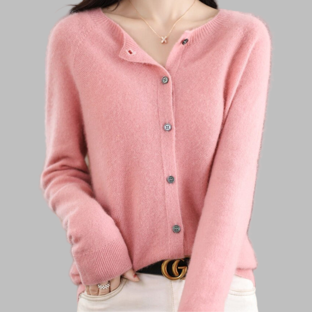 Elegant women's O-neck cardigan. Soft knitwear for comfortable, stylish layering.