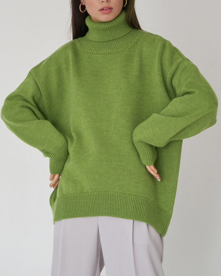 Elegant oversized roll neck jumper for women, made for ultimate comfort and style.
