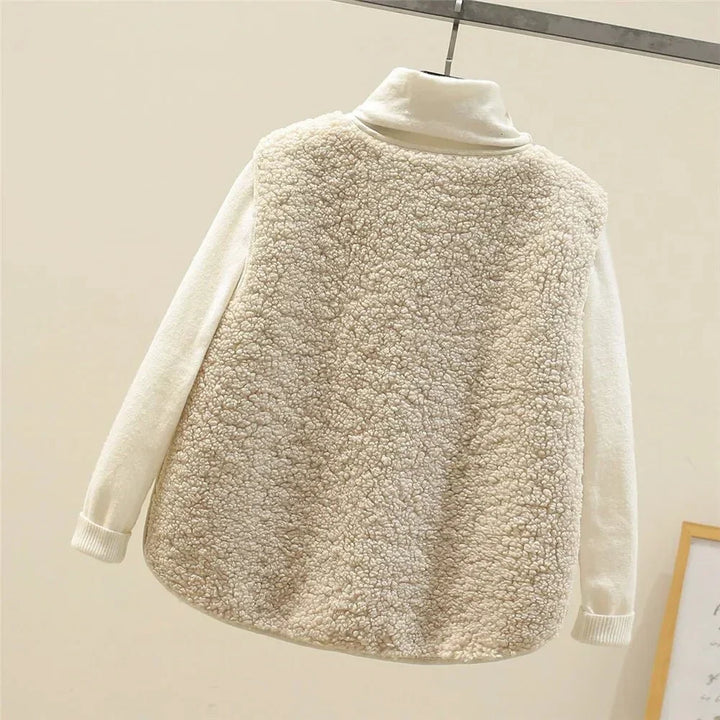 Lightweight women's sleeveless vest, a cozy and warm outerwear piece for comfortable styling.