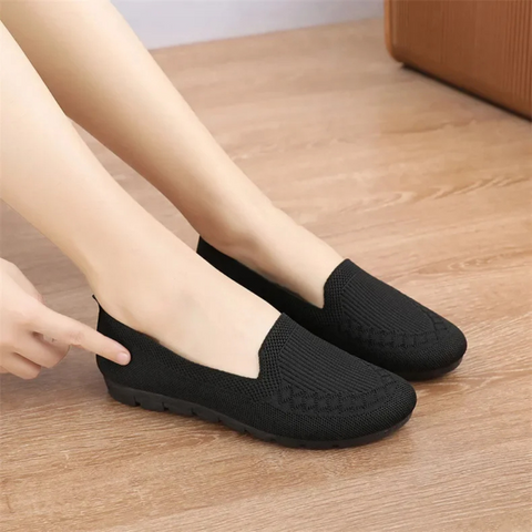 Close-up of lightweight women's knit ballet flats, perfect for casual everyday wear with orthopedic support.
