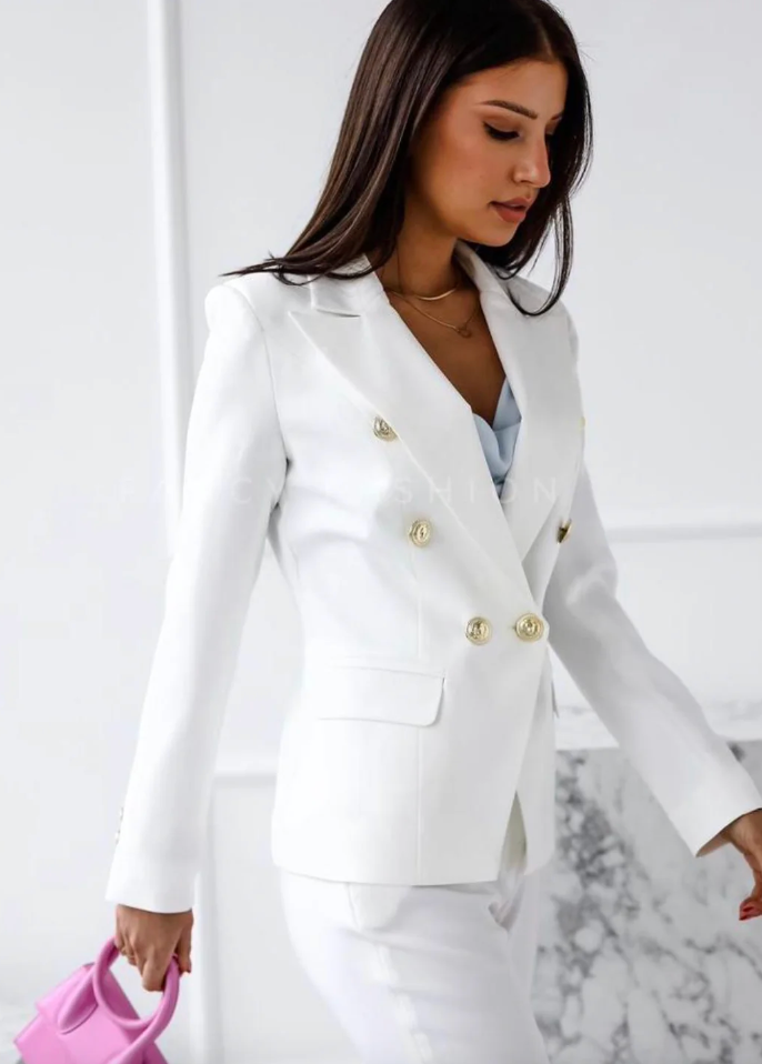 Women's elegant suit set: double-breasted tailored blazer & comfortable slim trousers. Occasion wear.
