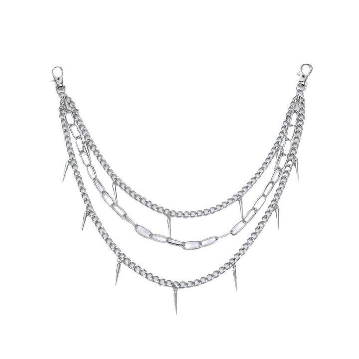Trendy women's fashion belt: metal chain design adorned with bold spikes, ideal for an edgy accessory.