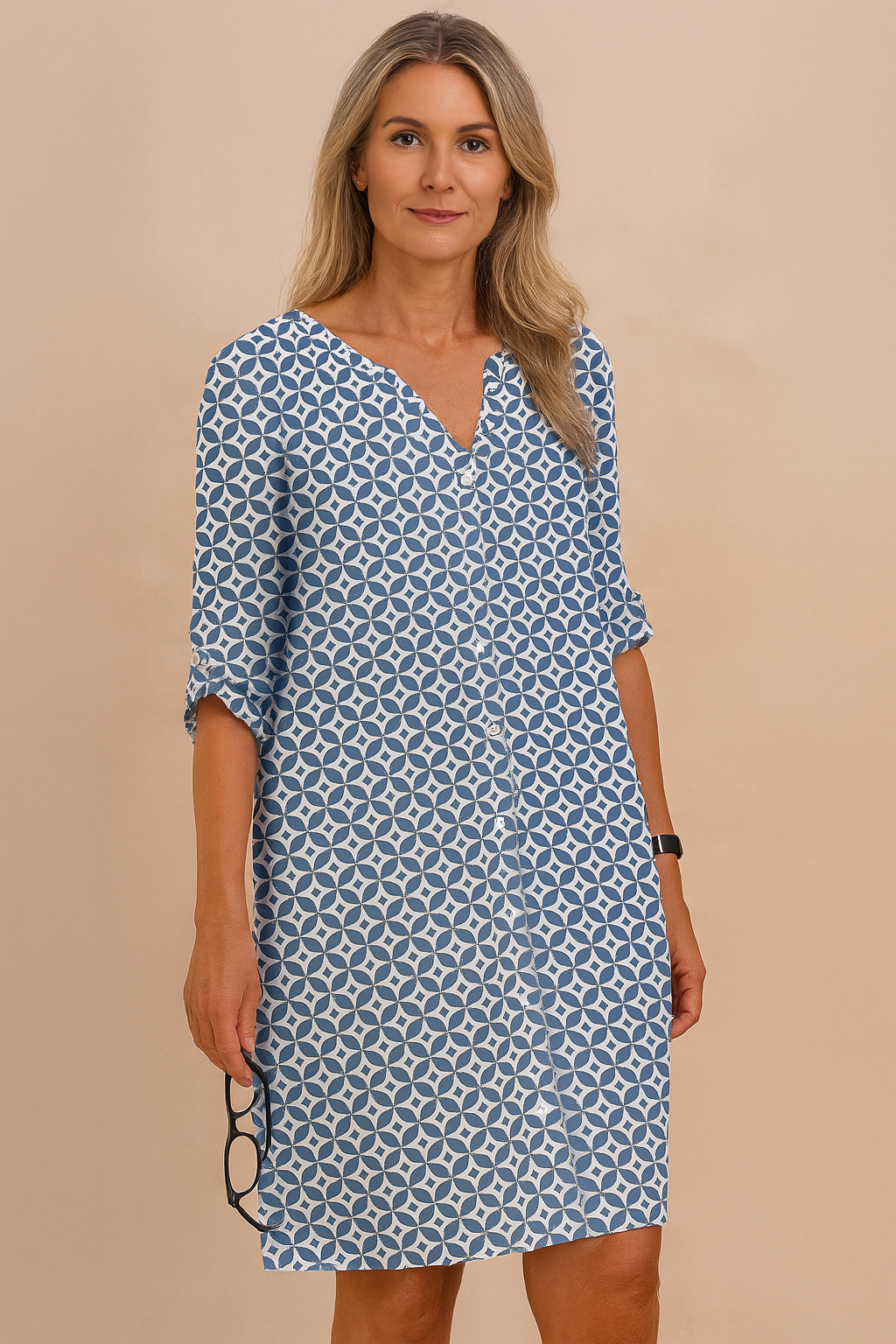 Elegant women's boho floral midi dress, a loose-fit summer fashion piece with V-neck & 3/4 sleeves.