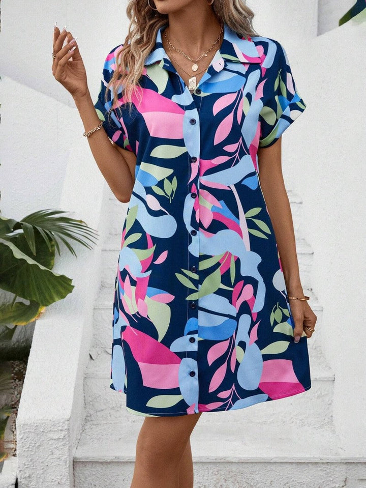 Versatile women's printed casual shirt dress. Midi length, relaxed fit design, perfect for stylish summer outings.