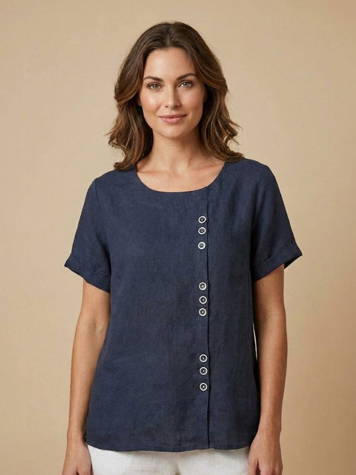 Effortless women's casual blouse, round neck and button details for summer.