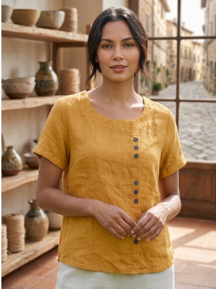 Relaxed women's summer button blouse, effortless for daily wear.