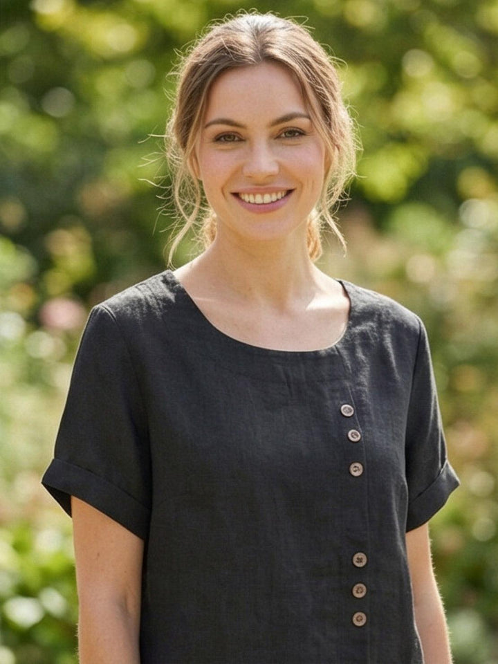 Summer fashion women's casual top, short sleeve button-up.