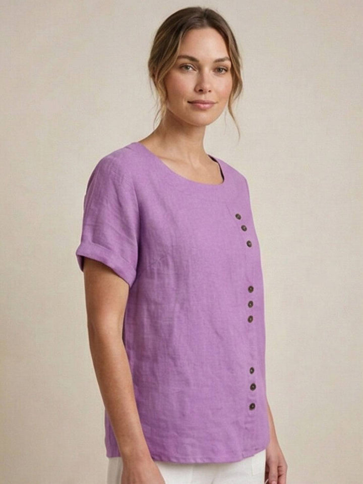 Women's everyday round neck top, stylish and versatile for summer.