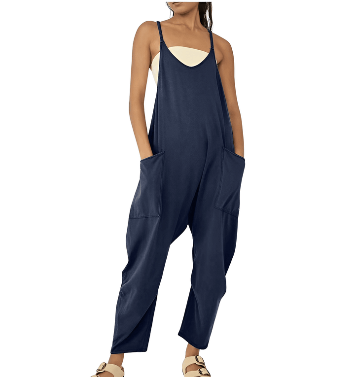 Women's casual sleeveless jumpsuit, perfect for an effortless look, complete with pockets.