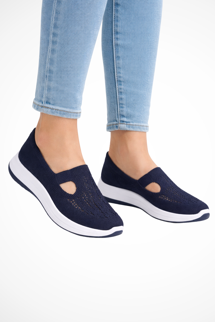 Women's effortless slip-on trainers in a neutral color, perfect for everyday comfort & style.