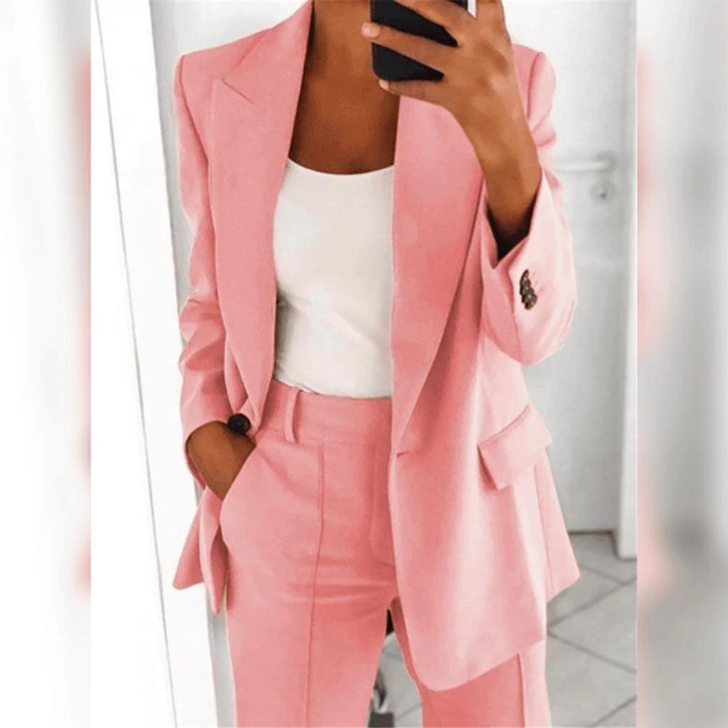 Modern women's business attire: a smart two-piece blazer & pants set for a polished, professional look.