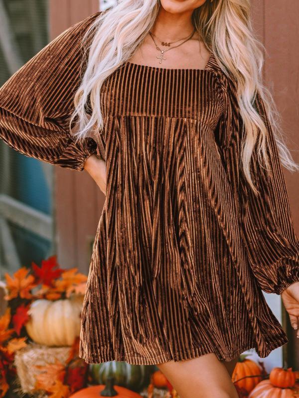 Chic women's A-line party dress featuring elegant bishop long sleeves & a stylish square neckline.