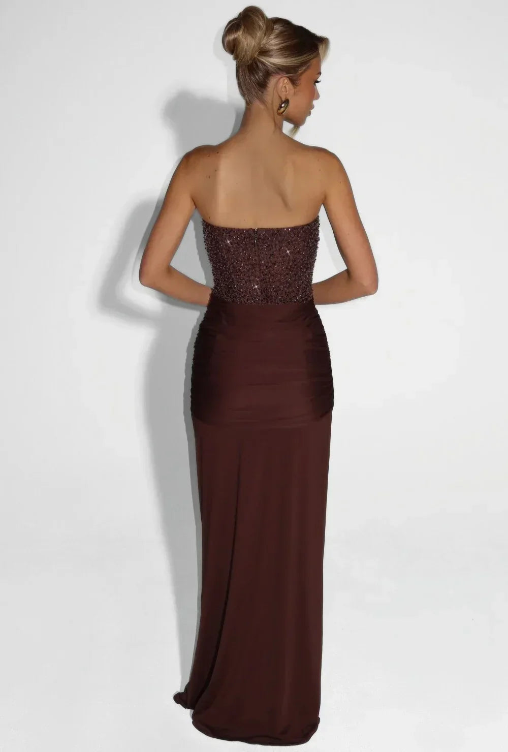 White strapless corset maxi evening dress, elegant women's formal gown for special occasions.