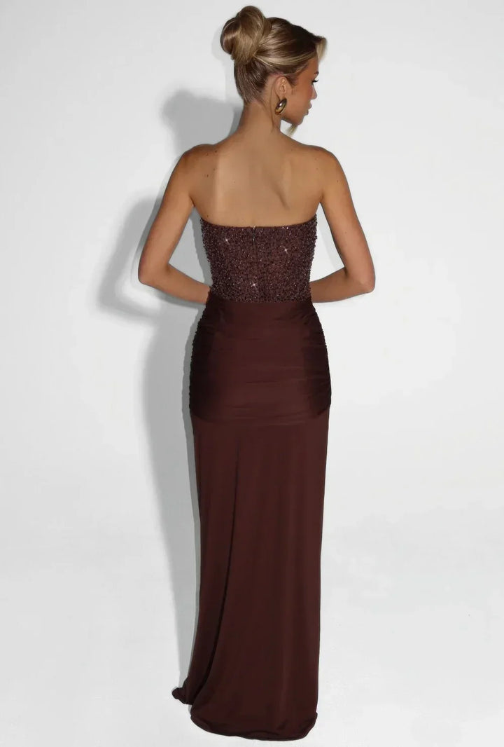 White strapless corset maxi evening dress, elegant women's formal gown for special occasions.