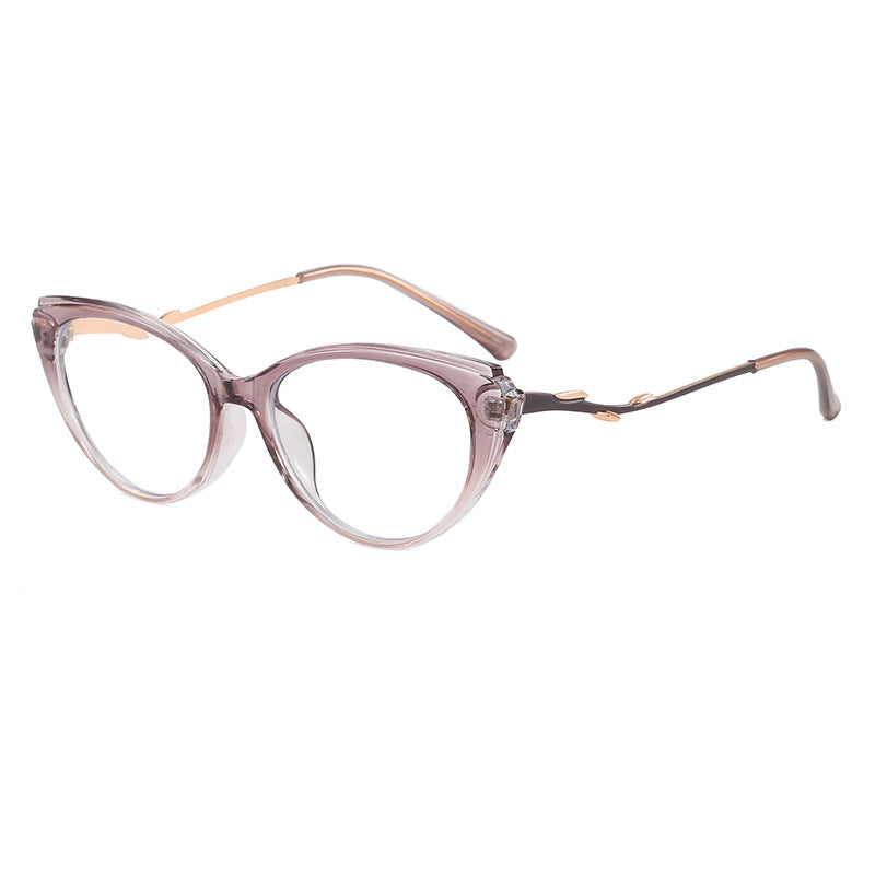 Sleek women's cat-eye eyewear, designed for daily wear with an elegant and contemporary feel.
