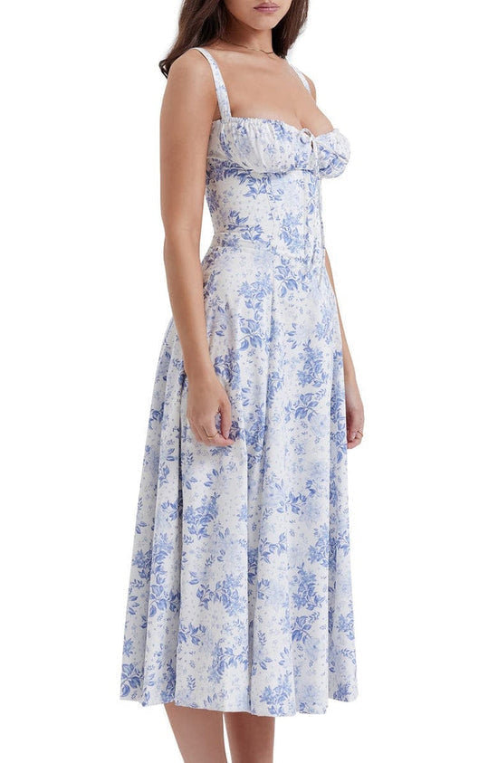 Elegant women's floral print day dress, waist-shaping for a sophisticated summer look. New fashion.