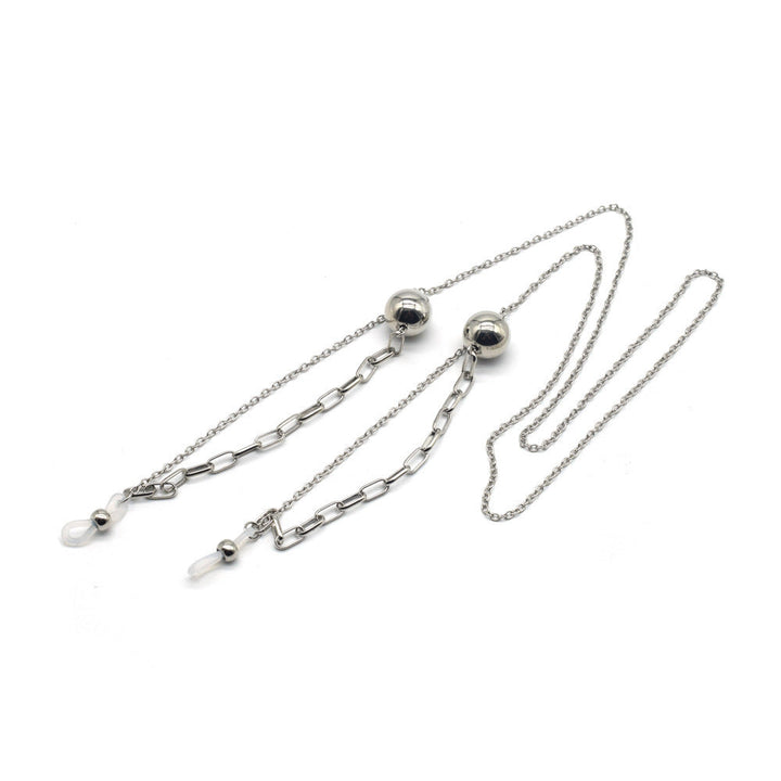 Stylish gold-tone pendant necklace for women, a versatile and elegant piece for any fashionable outfit.