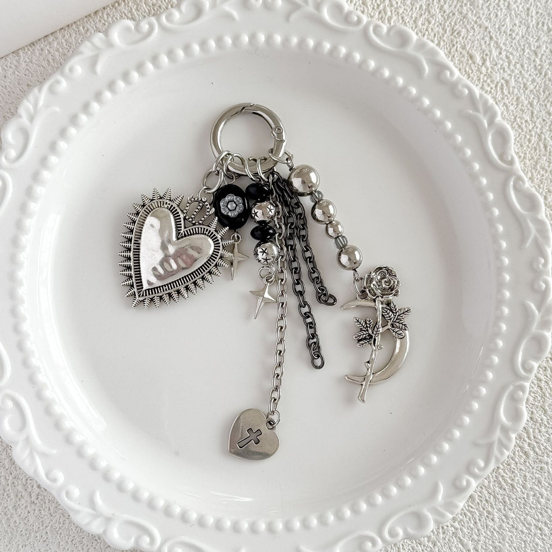 Elegant women's floral heart keychain, a lovely accessory and perfect gift for her.