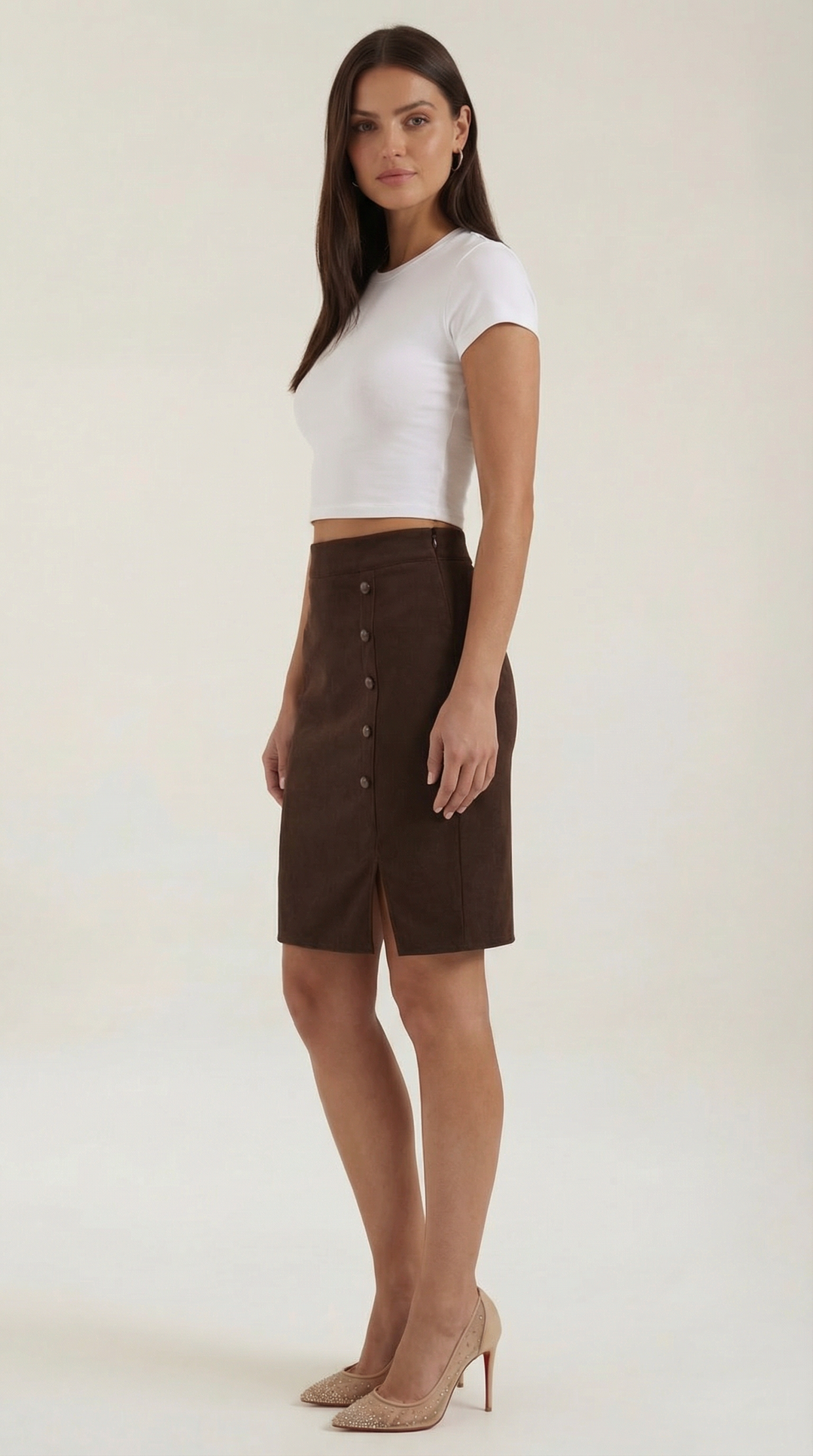 Chic women's buttoned mini skirt, high-waisted for a sleek silhouette and versatile wear.