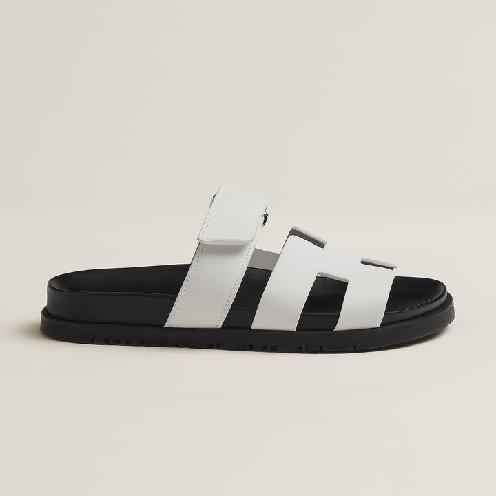 Elegant women's leather sandals, designed for long-lasting comfort and sophisticated summer looks.