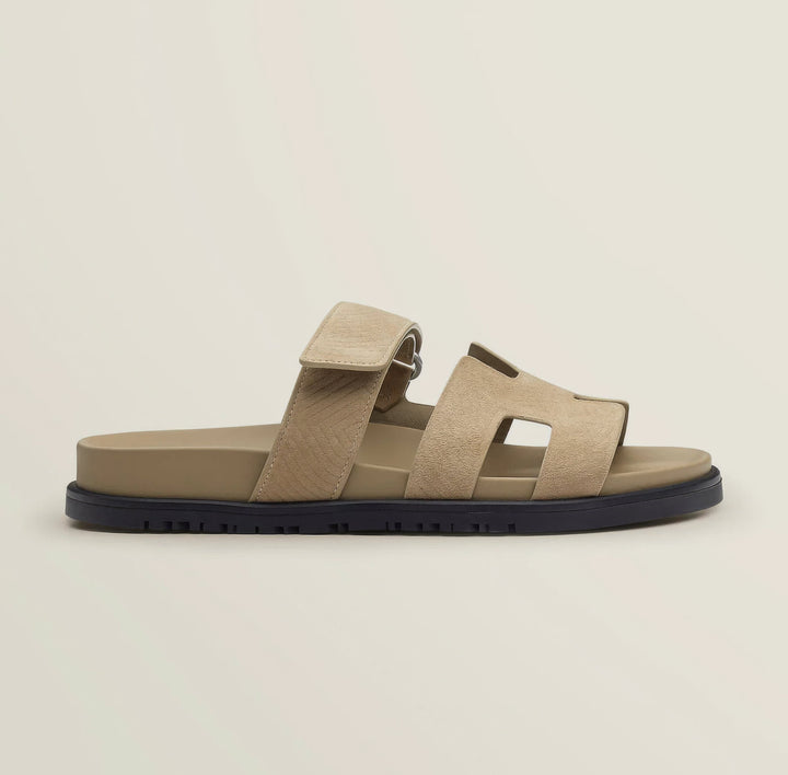 Versatile women's elegant strap sandals, a perfect blend of comfort and chic everyday style.