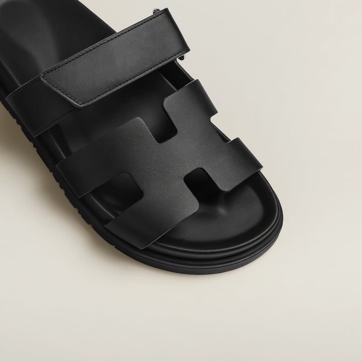 Women's chic sandals with secure, adjustable straps, ensuring all-day comfort and stability.