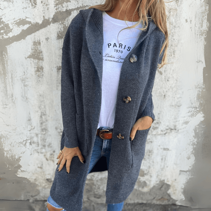 Chic women's long cardigan, perfect for an elegant, comfortable, and versatile layering fashion statement.