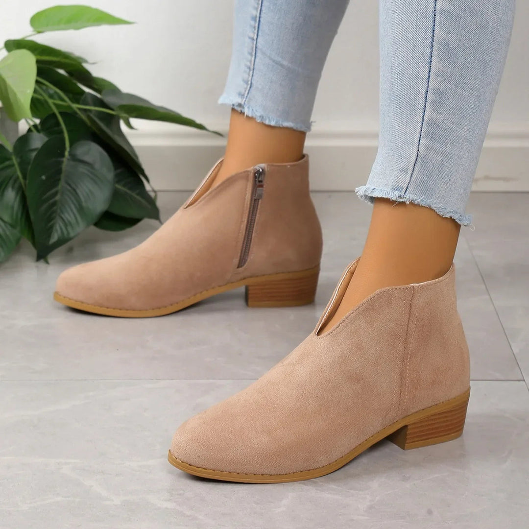 Comfortable women's pointed toe ankle boots, square heel, perfect for winter and fall elegance.