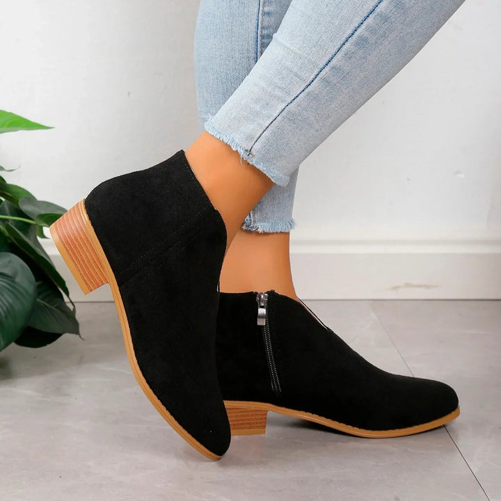 Chic fall fashion: women's pointed toe ankle boots with square heel, versatile and stylish.