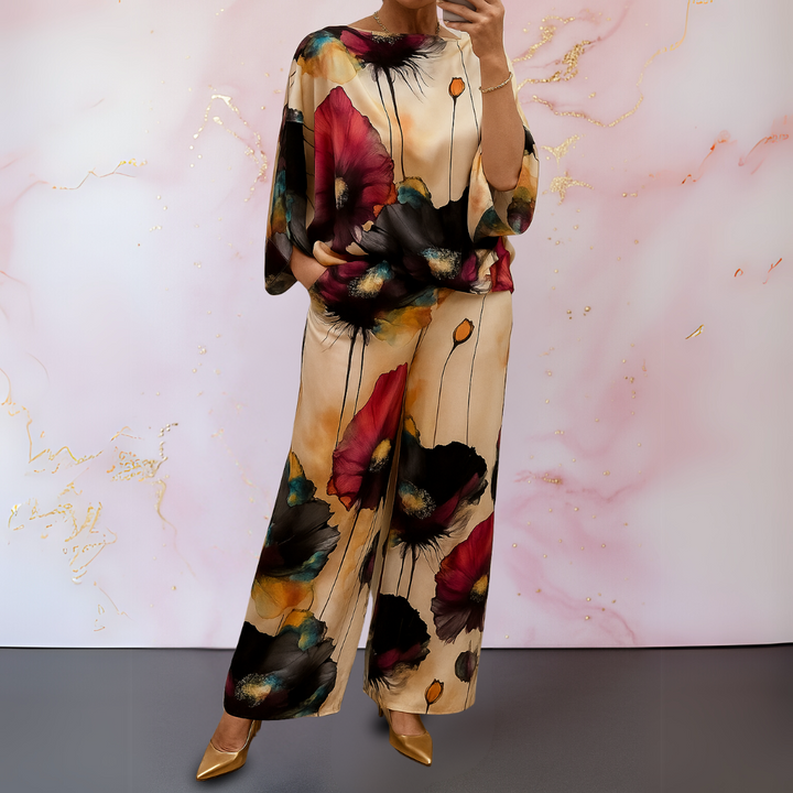 Soft, comfortable women's satin two-piece matching set, ideal for versatile styling.