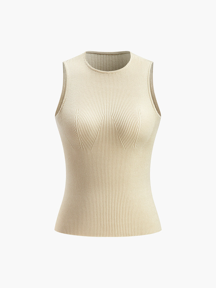 Elegant women's sleeveless bodycon top. A versatile fashion staple with a slim fit, ideal for various occasions.