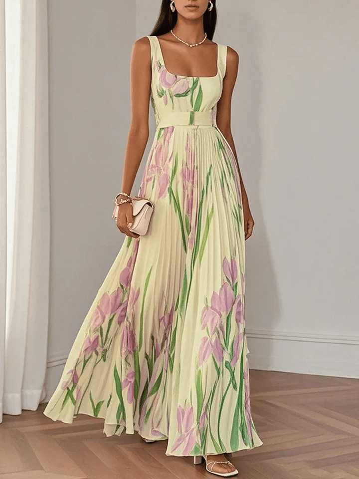 Flowy women's summer floral maxi dress, featuring a sophisticated square neck and comfortable sleeveless cut for warm weather.