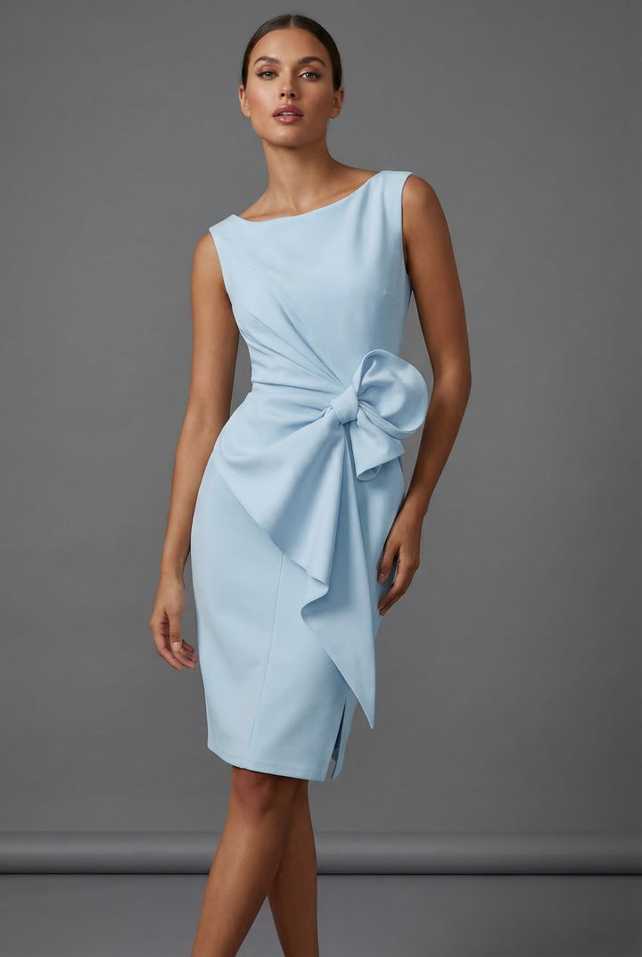 Stylish women's sleeveless midi dress, perfect as a wedding guest or formal occasion wear, features an elegant bow waist.