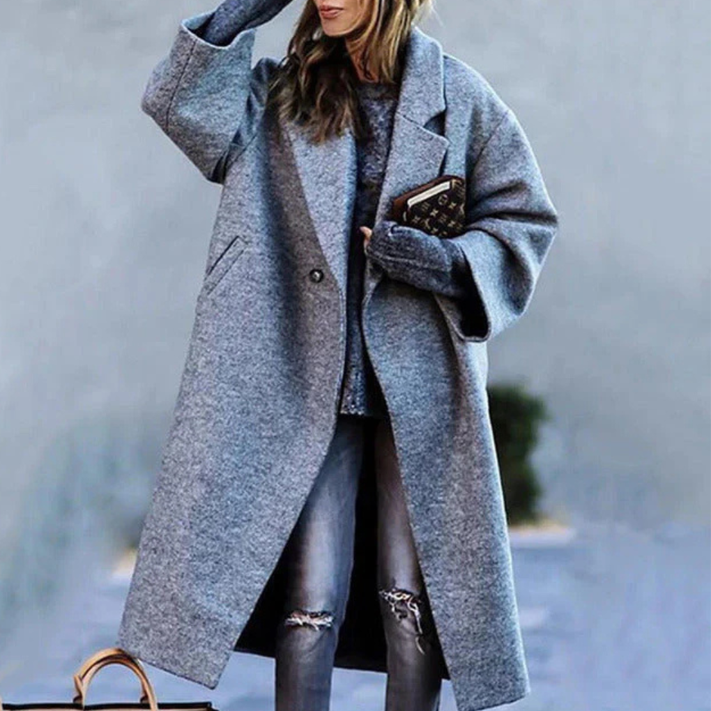 Chic women's tailored blazer in a versatile design, great for layered fashion.
