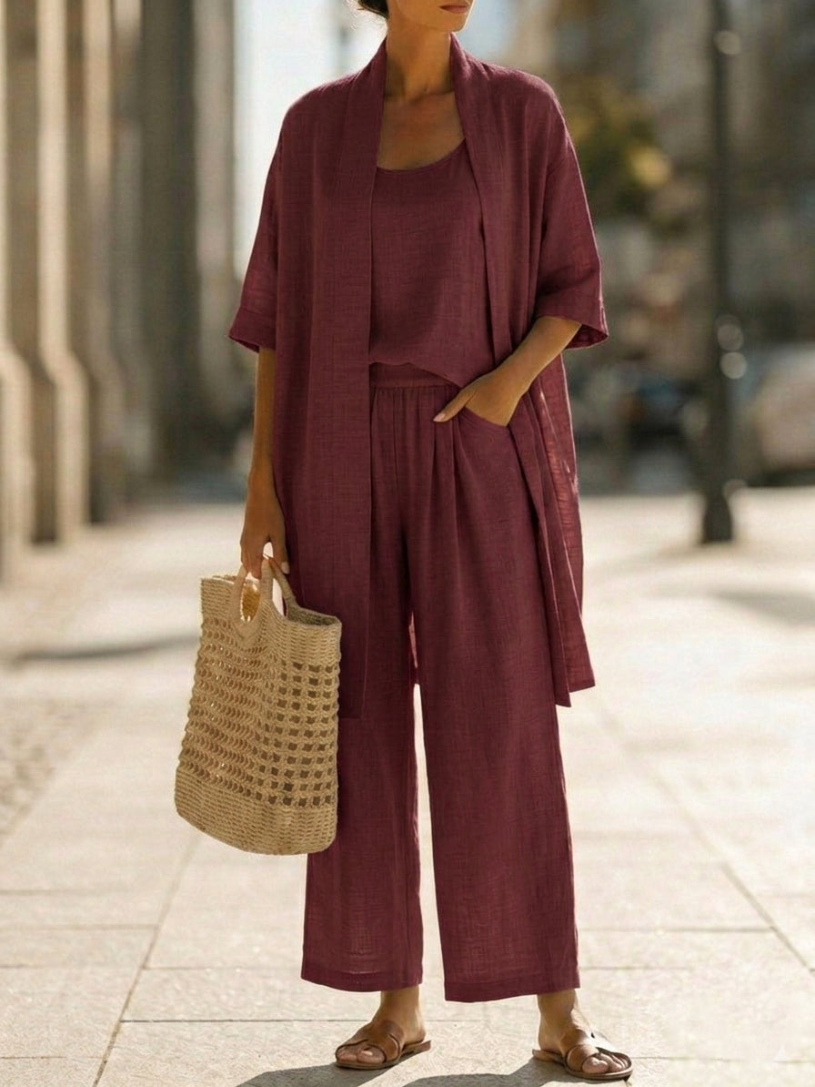Women's minimalist loungewear set. Soft and elegant two-piece for a relaxed & stylish look.