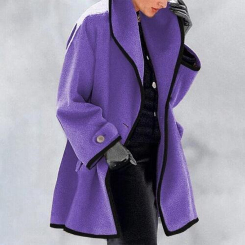 Warm women's winter coat, a classic double-button trench style, ideal for elegant outerwear.