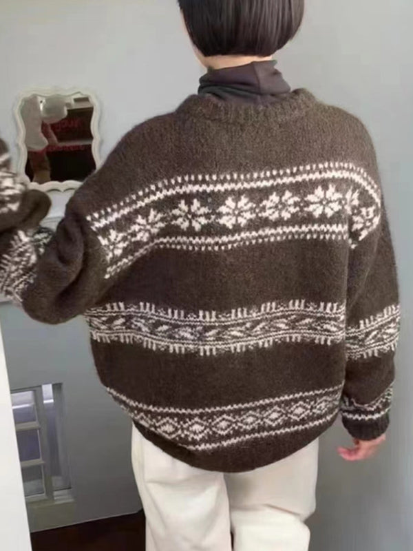 Chic Fair Isle women's relaxed fit sweater. A warm, long-sleeve top for cozy autumn & winter casual wear.